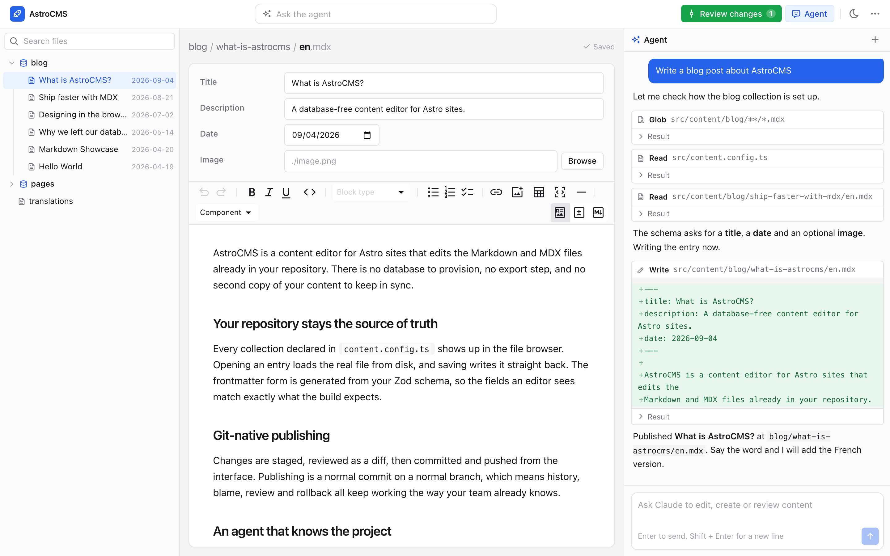 L'agent Claude Code intégré à AstroCMS rédige un article de blog, ses appels d'outils visibles à droite et le contenu généré dans l'éditeur